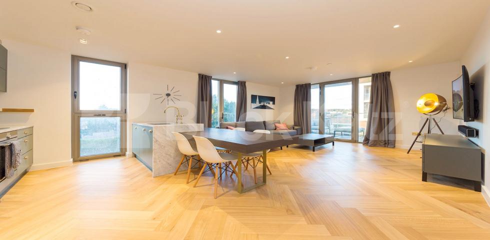 Stunning Apartment Edwardes Square , Kensington 